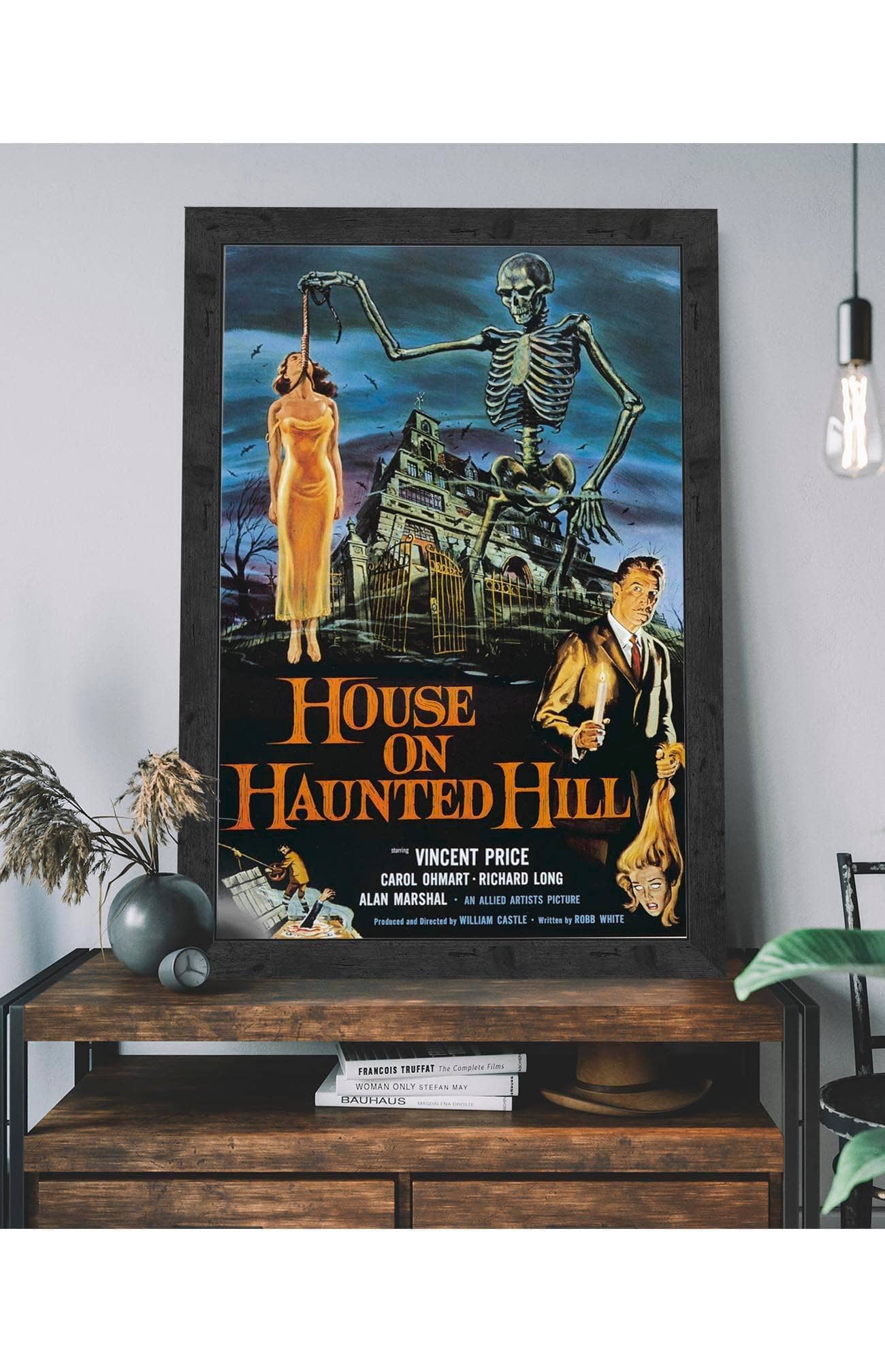 House on Haunted Hill - Image 3